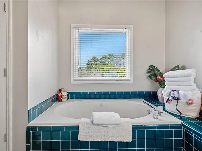 3644 Springwell Ct — Photo 33