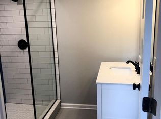 312 Enfield Rd #B, Lexington, VA 24450