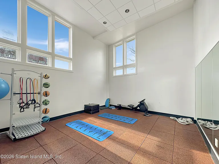 90 Bay Street Lndg #7H — Photo 36