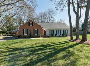 2200 Valencia Trl, Charlotte, NC 28226