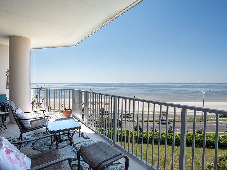 1st image of 2668 Beach Blvd