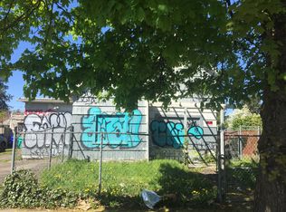 1327 N Rosa Parks Way, Portland, OR 97217