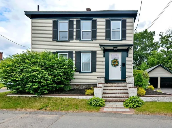17 Cherry St, Milford, MA 01757