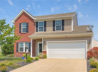 8040 Grove Berry Dr, Indianapolis, IN 46239