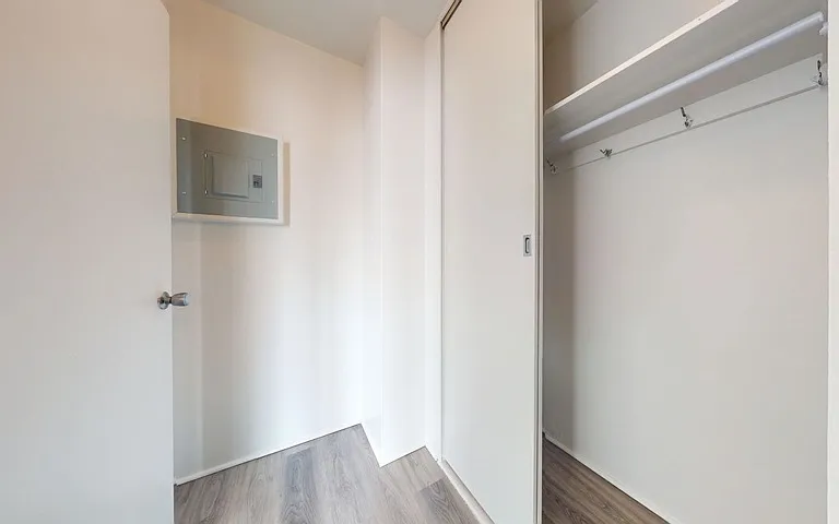 Lake Meadows Apartments — Photo 48