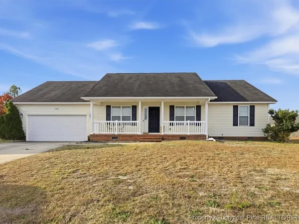 2248 Cliff Swallow Dr, Fayetteville, NC 28306