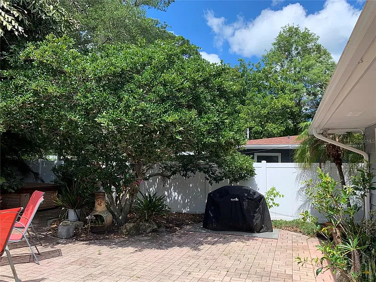 2436 Waldemere St — Photo 25