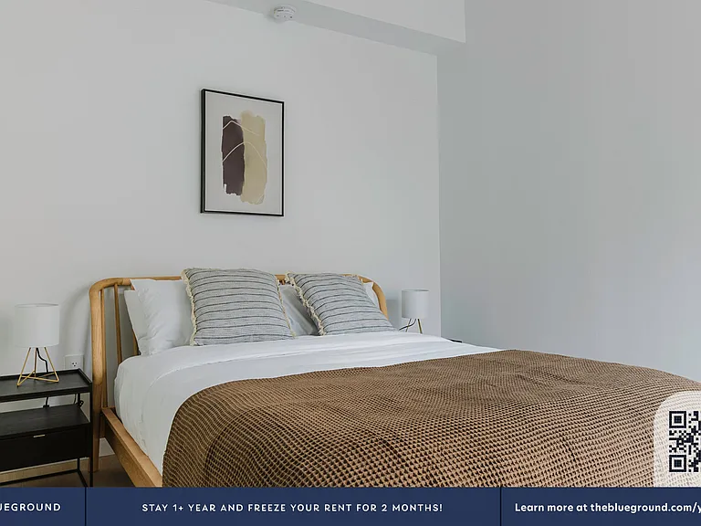 572 11th Ave #8T — Photo 7