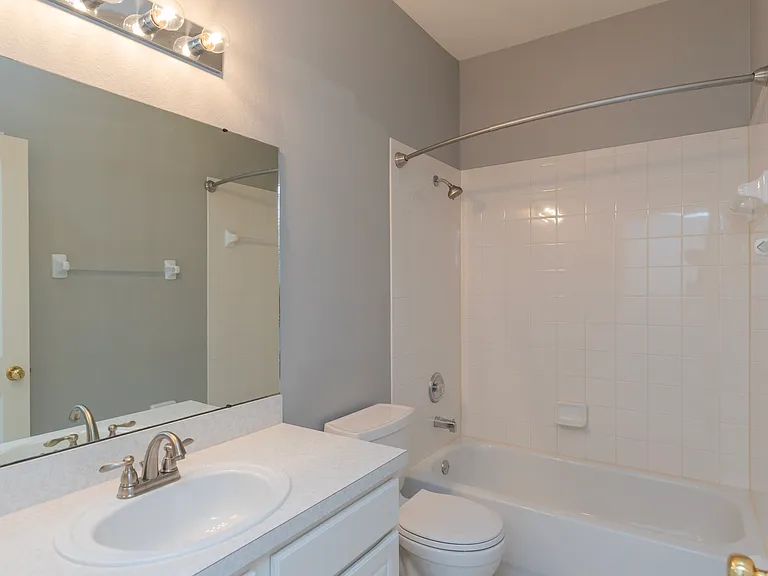 10109 Hayfield Way — Photo 16