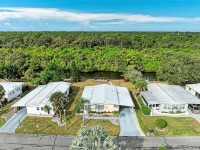 35 Castle Dr, Nokomis, FL, 34275