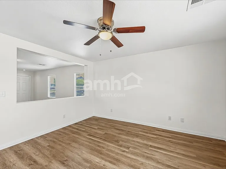 2034 Spiers Ave — Photo 6