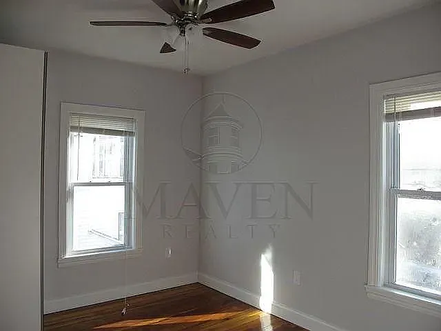 4 bed, 1924 sqft, $1,000 — Photo 4