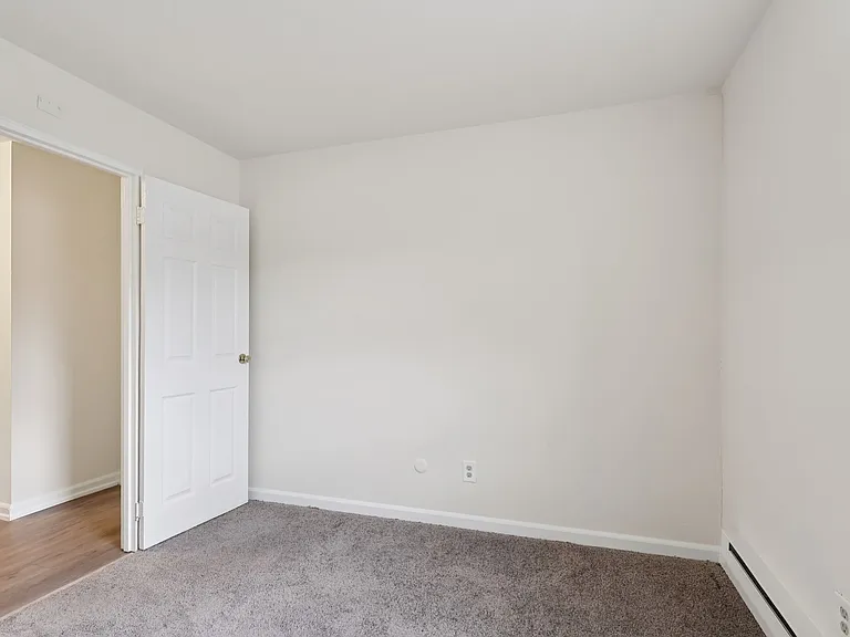 Springfield Green Apartments — Photo 75
