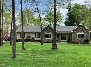 324 Stonecrest Loop, Crossville, TN 38571