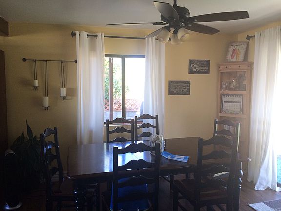 Spacious Dining Room