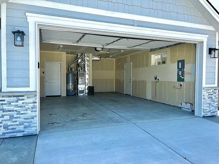 12543 W Nabesna St — Photo 24