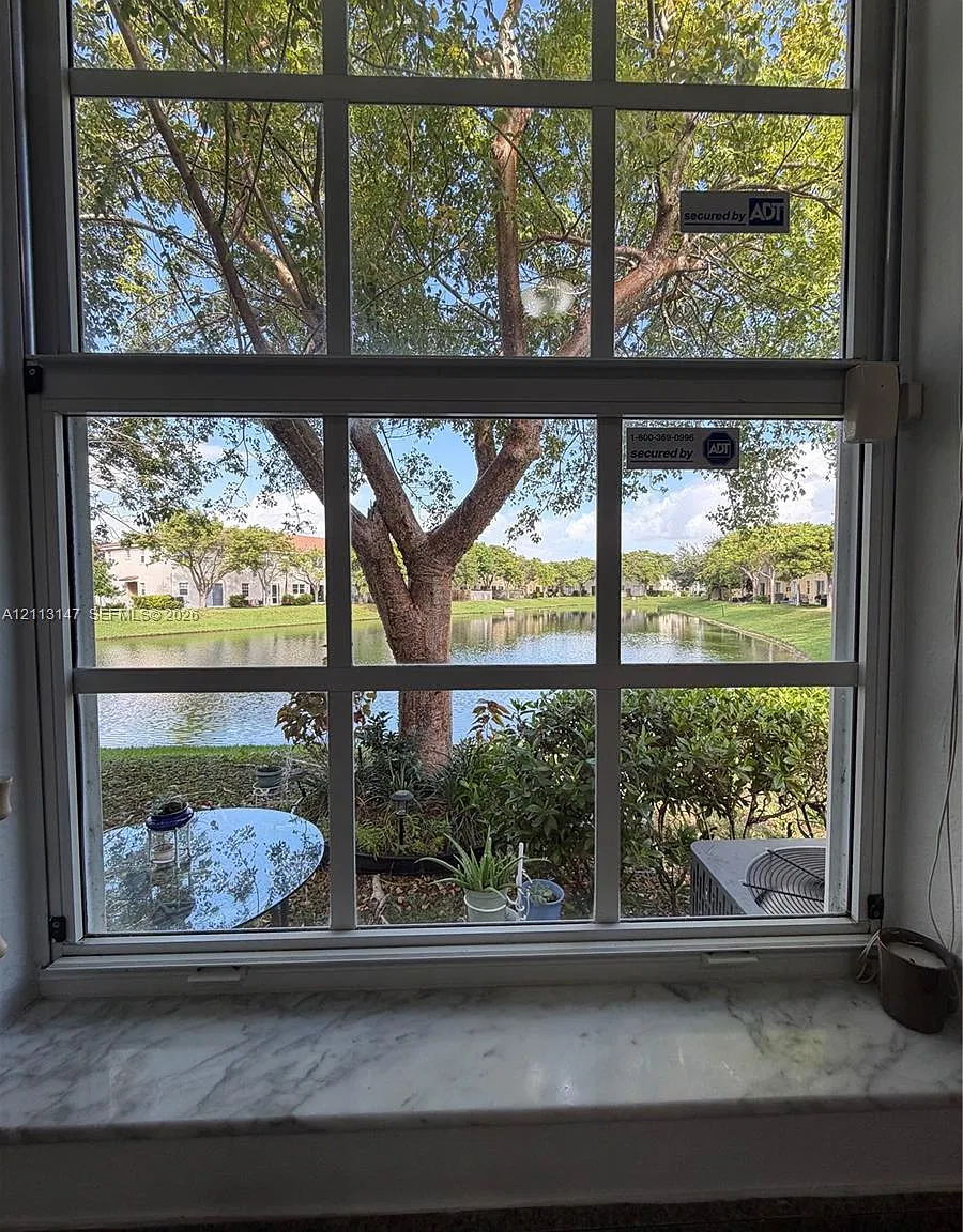 Portofino Villas West — Photo 3