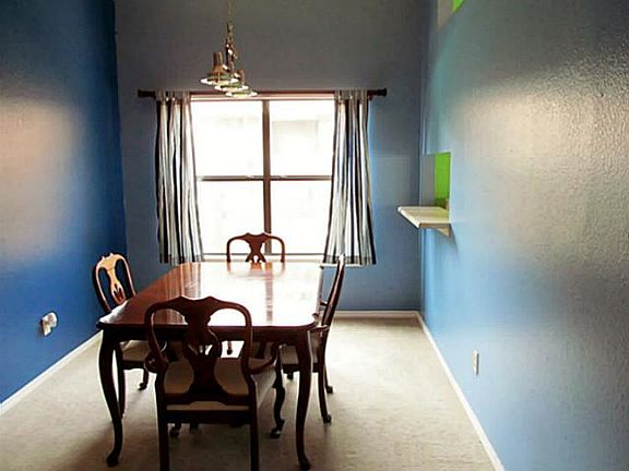 5th image of 4747 Shadyway Dr