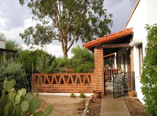 93 S Paseo Sarta, Green Valley, AZ 85614
