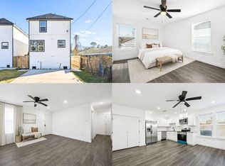 3910 Woolworth St #A, Houston, TX 77026