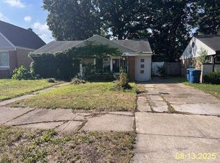 17 167th Pl, Calumet City, IL 60409