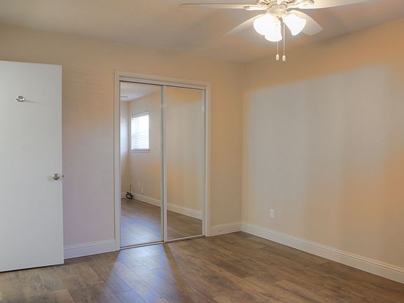 3rd image of 8001 Donegal Ln