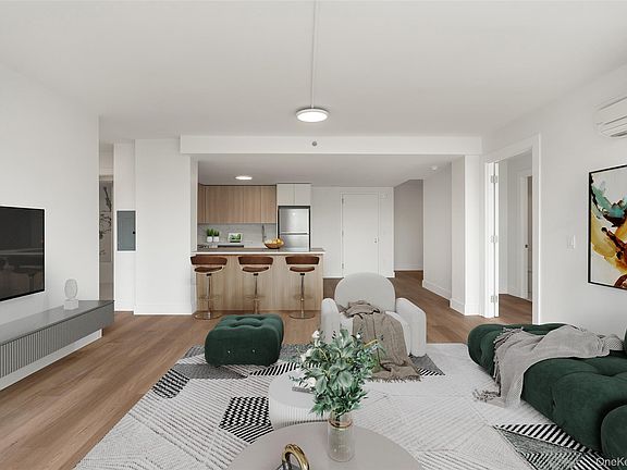 3rd image of 10 Lyon Pl #301/3B