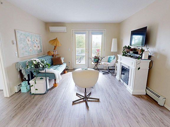 2nd image of 78 McKenney Ave #402