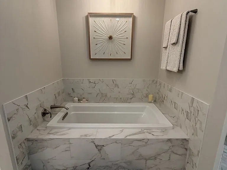 300 Grandview Ct #323 — Photo 35