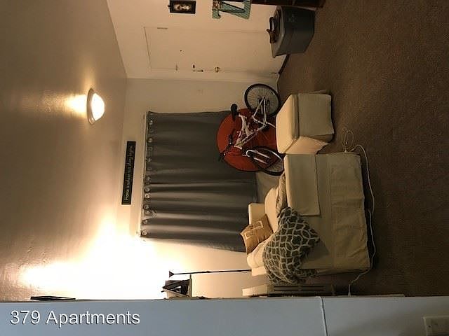 2nd image of 373 E 200 S APT 1