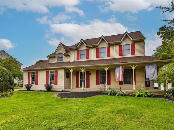 4328 Lenmar Dr N, Coplay, PA 18037