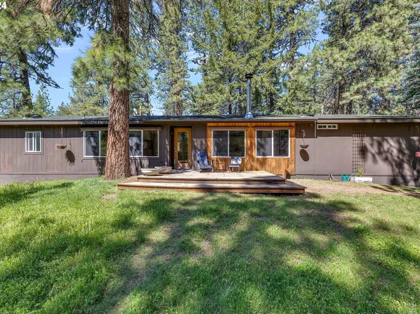 2040 State Rd, Mosier, OR 97040
