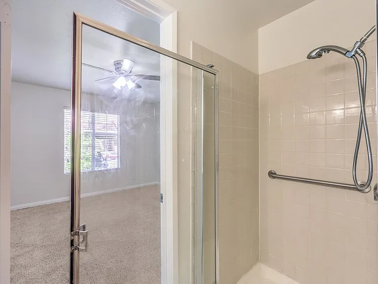 2200 Soutrh Fort Apache Rd — Photo 21