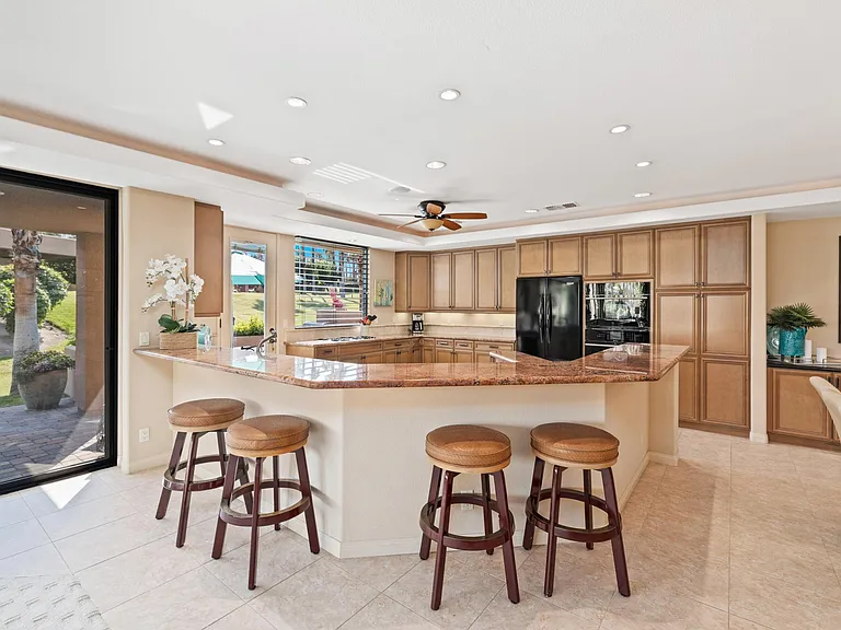 73465 Irontree Dr — Photo 20
