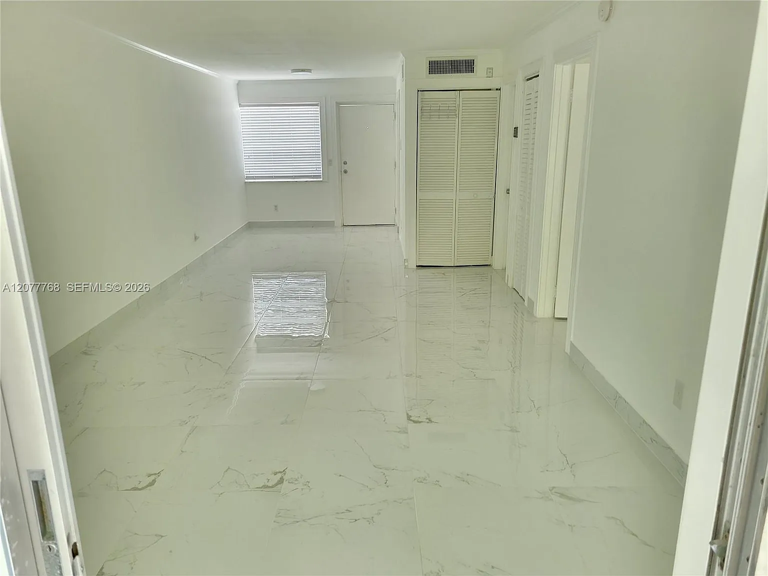 Lincoln Place Residences — Photo 3