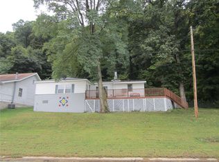 756 North Broadway, Kampsville, IL 62053