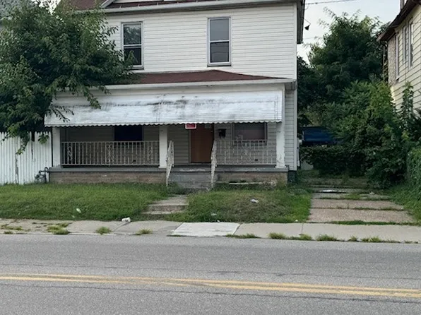 1504 Buffalo Rd, Erie, PA 16510