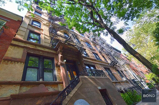 Rented by Bond New York | media 19