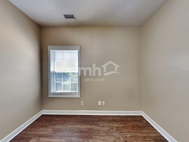 711 Riata Ct — Photo 11