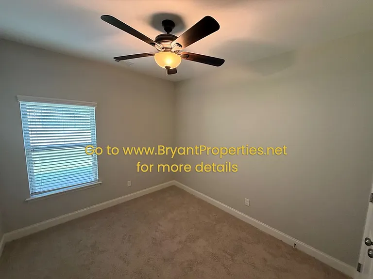285 Blackthorn Ln — Photo 18