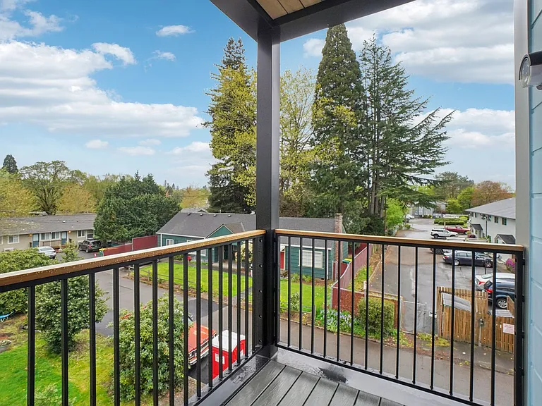 Boxcar Commons - Modern Living in Central Beaverton — Photo 89