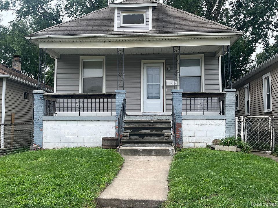 1st image of 26 E Josephine St