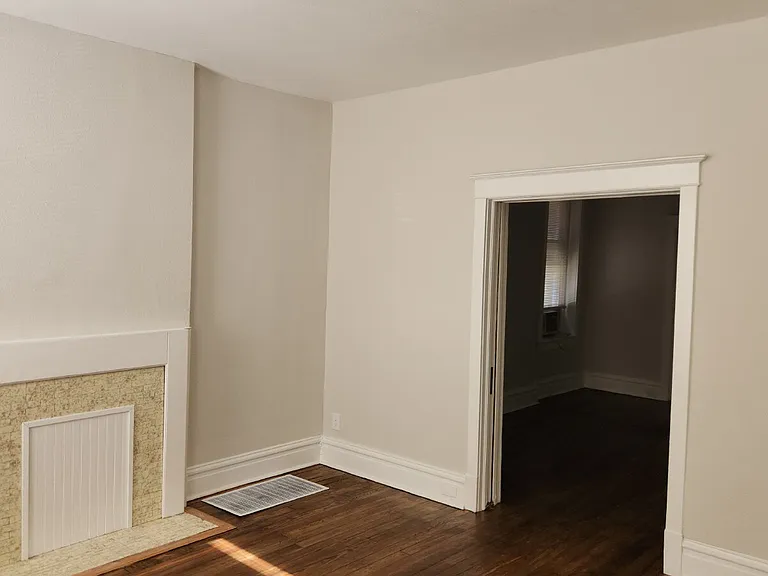 3721 Iowa Ave — Photo 19