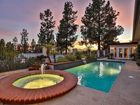 2708 N Mountain Ave, Claremont, CA 91711