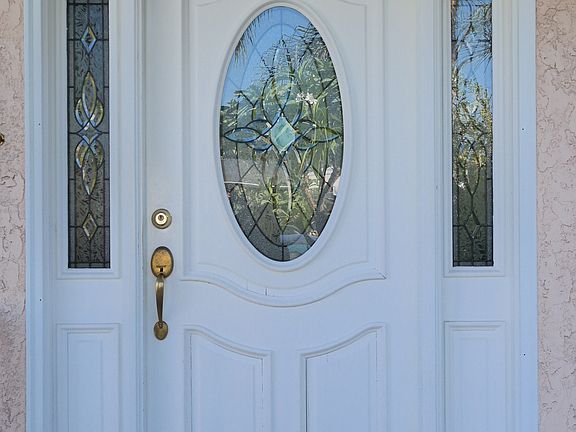 2nd image of 1832 James Pl