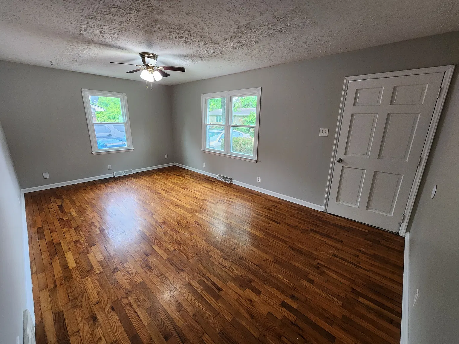 103 Maple Court - 1 — Photo 3