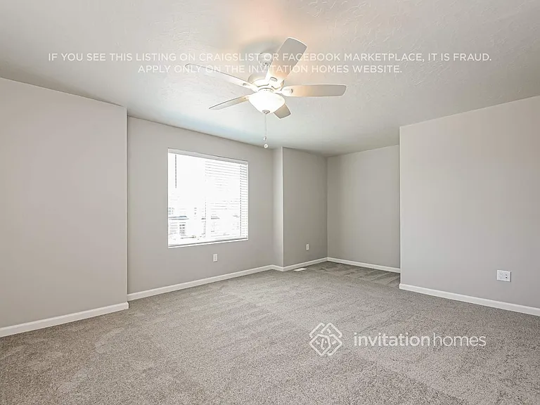 42 N Riverside Dr — Photo 9