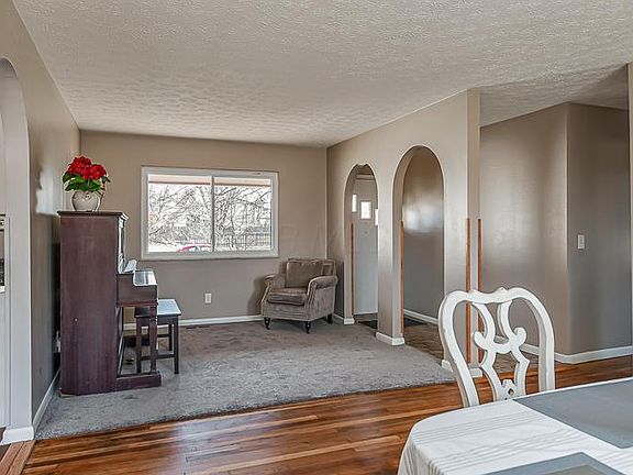 4th image of 5327 Harvest St