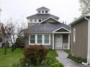 295 North Dr, Rochester, NY 14612