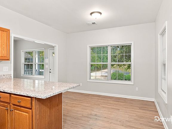 5th image of 1725 Church St NW
